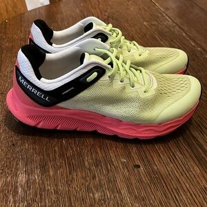 Merrell Antora pink/lime/black NWOT size 7 women’s